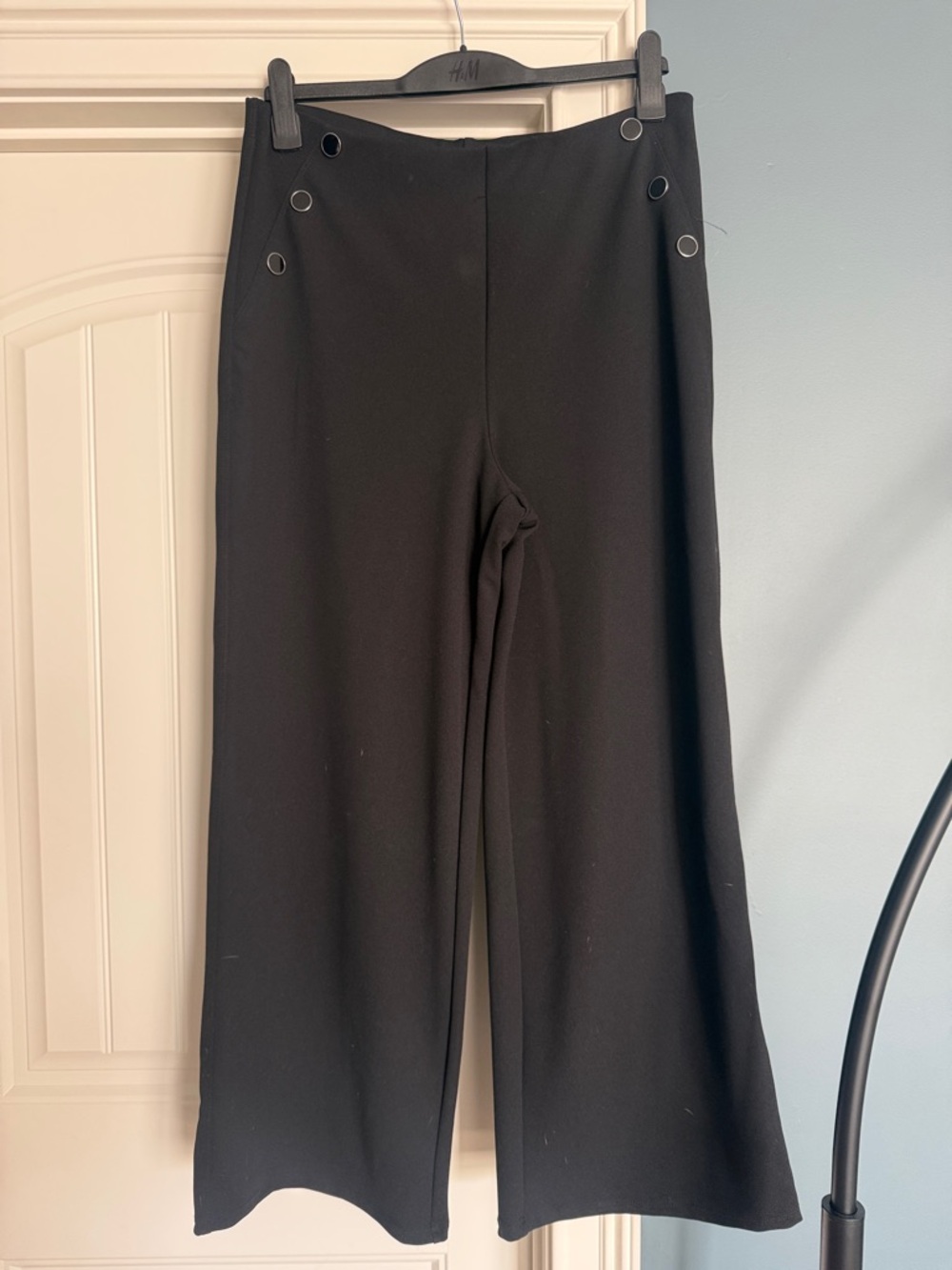 H&M Black Wide-Leg Ponte Pants with Ring Details